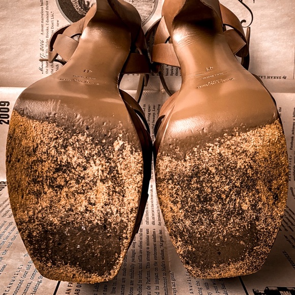 YSL SAUNT LAURENT Tribute T-Strap Platform Sandal - Picture 4 of 5